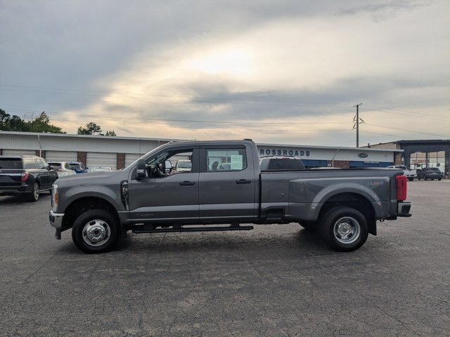 Certified 2025 Ford F350 XL w/ XL Driver Assist Package AWD/4WD image 7