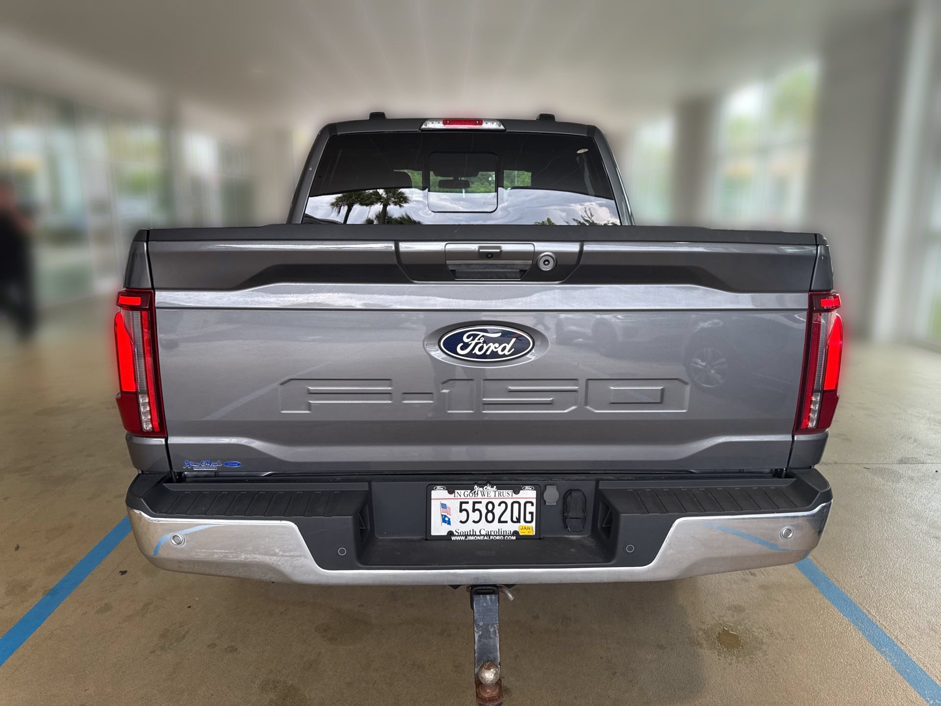 Certified 2024 Ford F150 Lariat w/ Tow/Haul Package AWD/4WD image 5