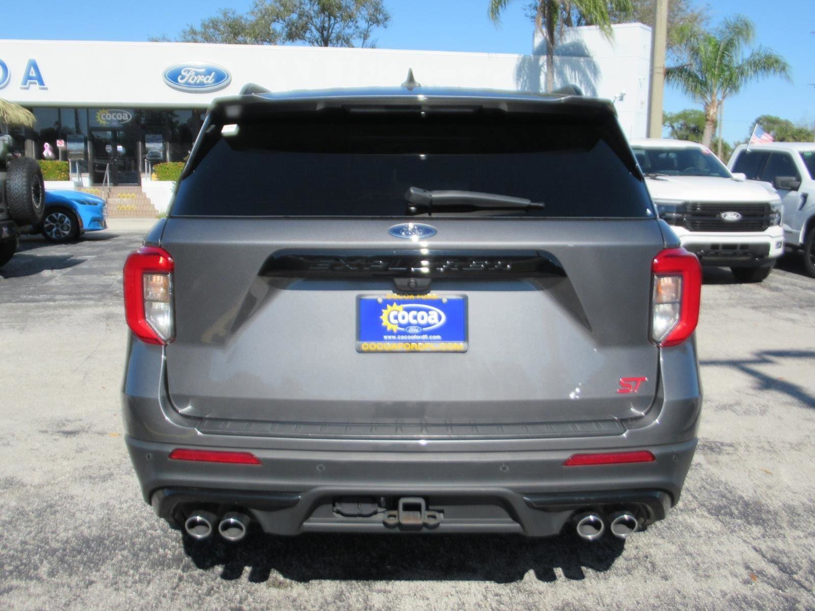 Certified 2023 Ford Explorer ST image 5