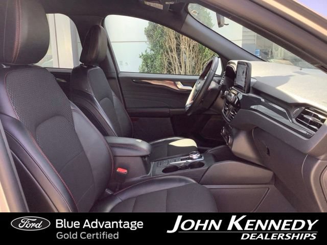 Certified 2024 Ford Escape ST-Line AWD/4WD image 22