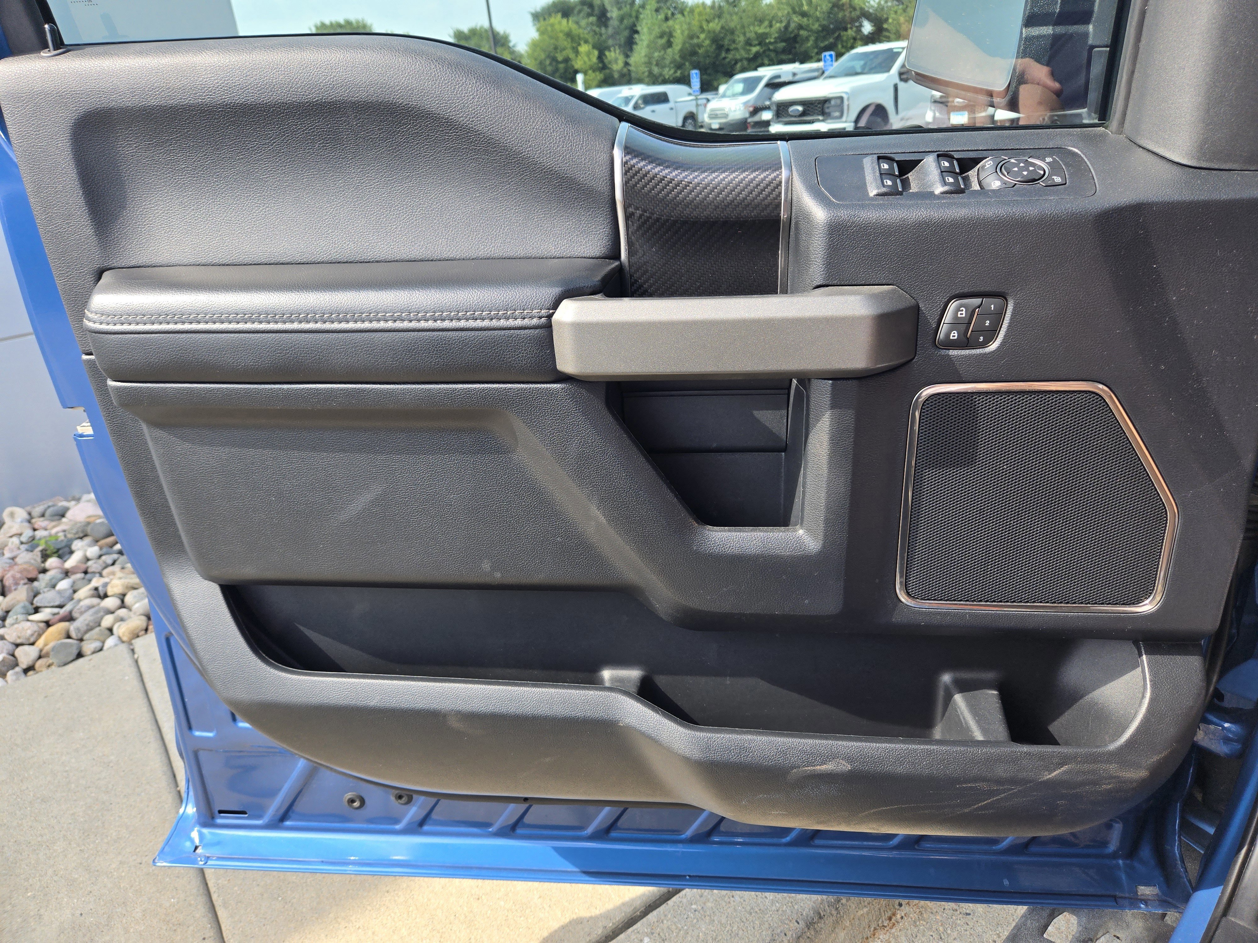 Certified 2020 Ford F150 Raptor w/ Equipment Group 802A Luxury image 21