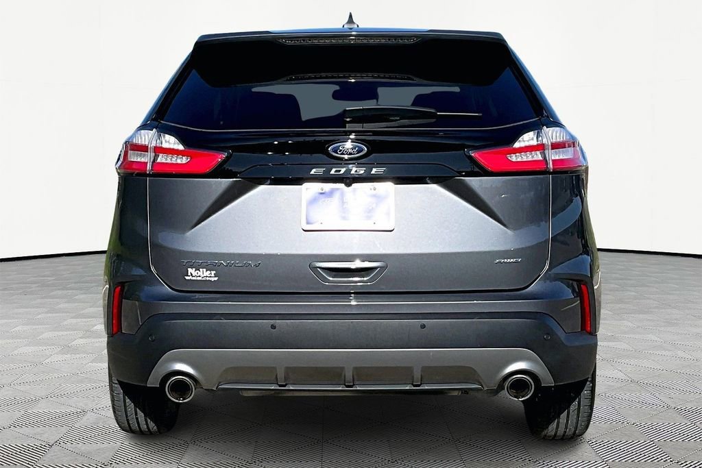 Certified 2023 Ford Edge Titanium w/ Cargo Accessory Package AWD/4WD image 3