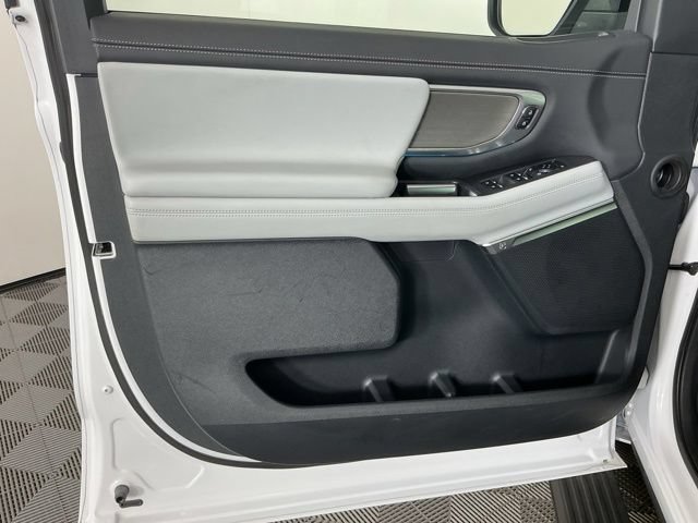 Certified 2025 Ford Expedition Max Platinum AWD/4WD image 14