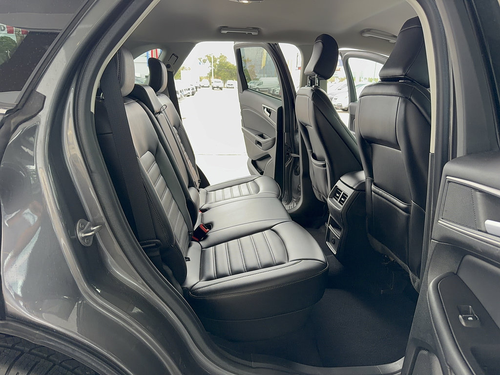 Certified 2023 Ford Edge SEL AWD/4WD image 15
