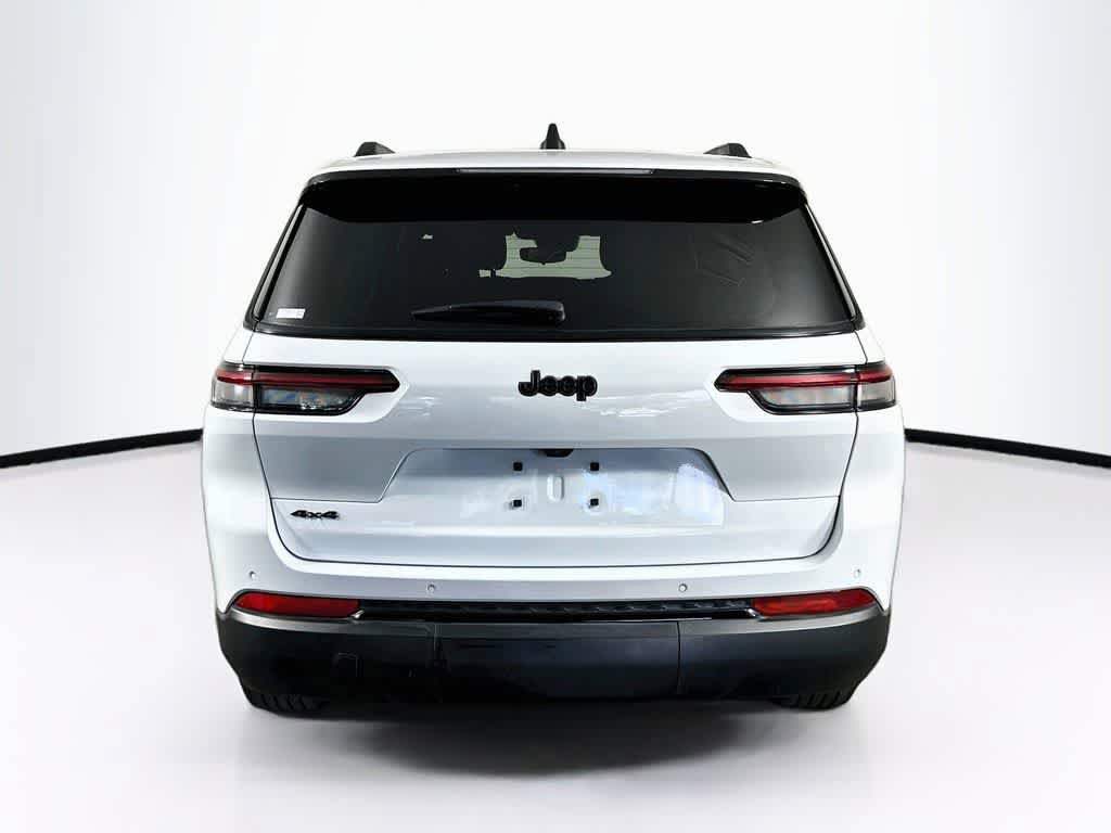 Used 2024 Jeep Grand Cherokee L Laredo AWD/4WD image 5