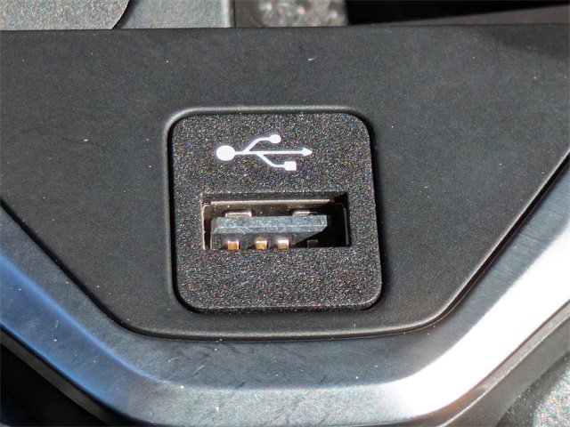 Used 2023 BMW X7 xDrive40i w/ Premium Package image 23