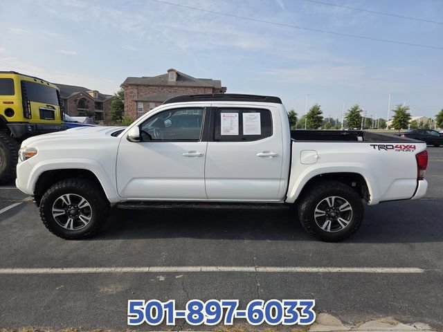 Used 2017 Toyota Tacoma 4x4 Double Cab image 10