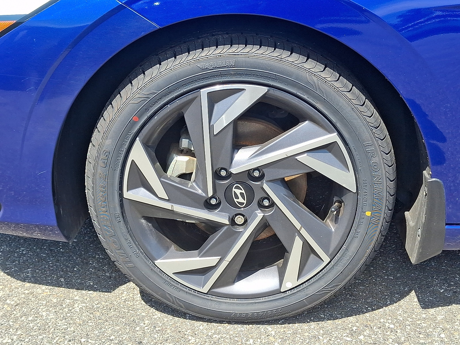 Used 2024 Hyundai Elantra SEL w/ Convenience Package FWD image 8