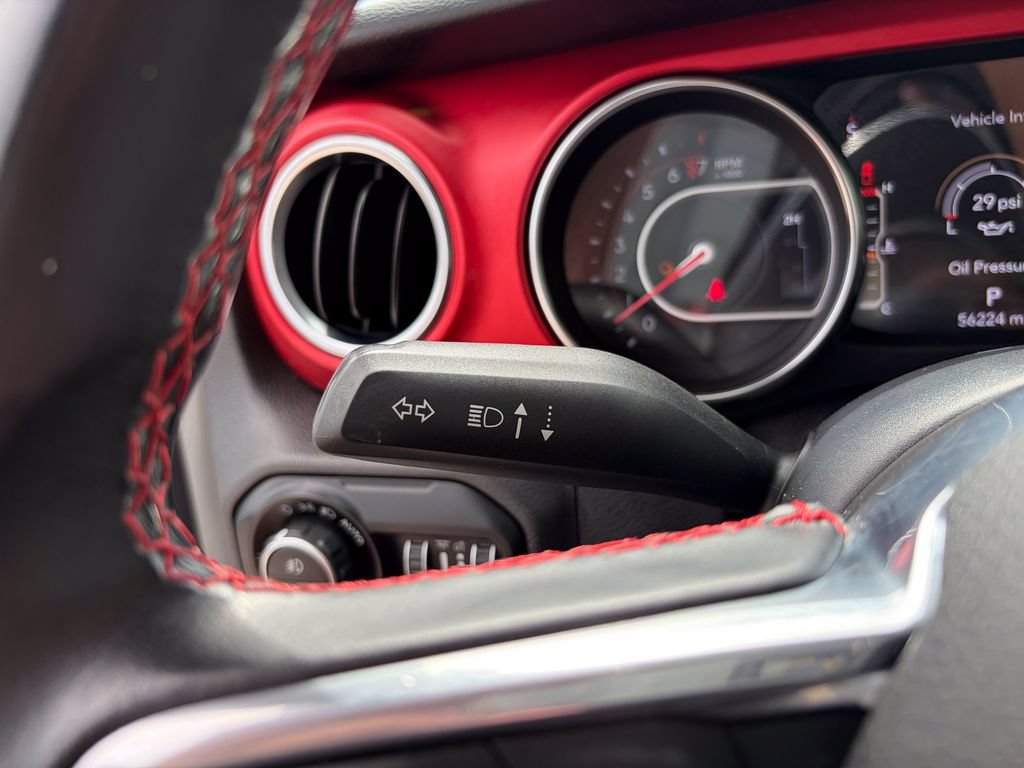Used 2021 Jeep Gladiator Rubicon AWD/4WD image 27