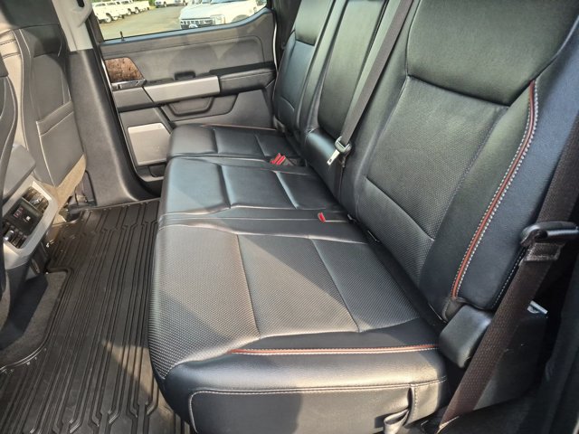 Certified 2024 Ford F250 Lariat w/ Lariat Ultimate Package AWD/4WD image 31