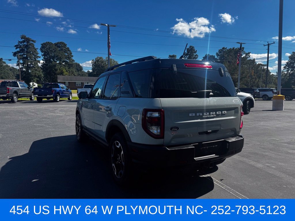 Certified 2022 Ford Bronco Sport Outer Banks w/ Tech Package AWD/4WD image 3