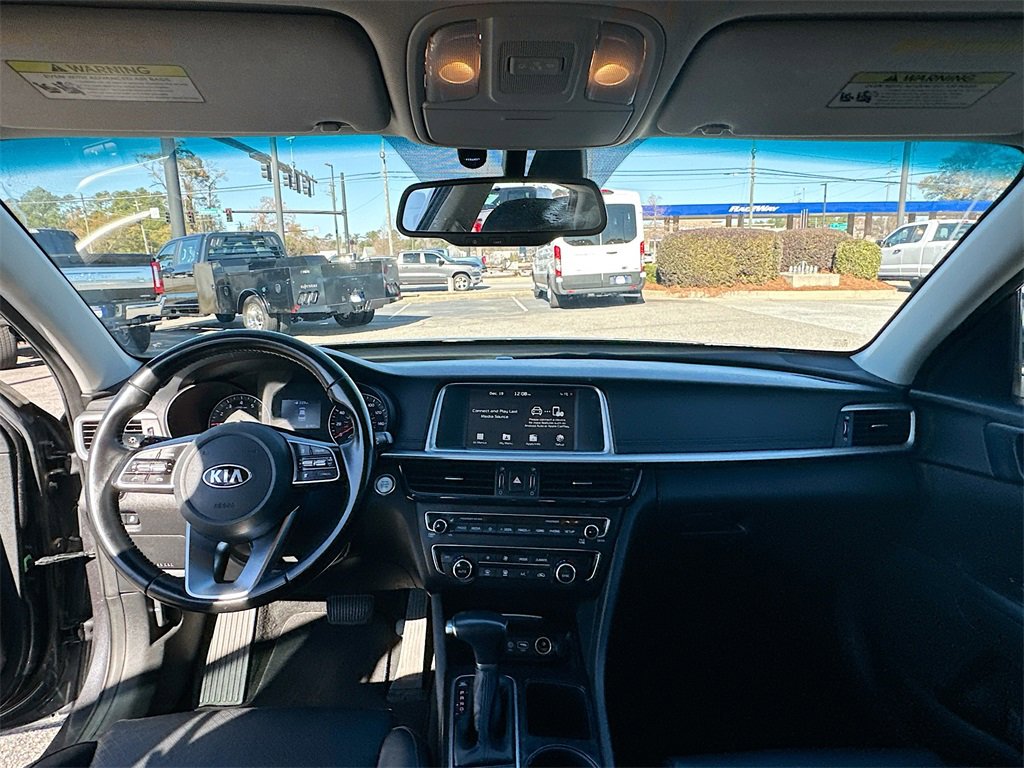 Used 2019 Kia Optima EX image 3