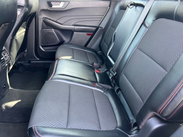Certified 2024 Ford Escape ST-Line AWD/4WD image 21