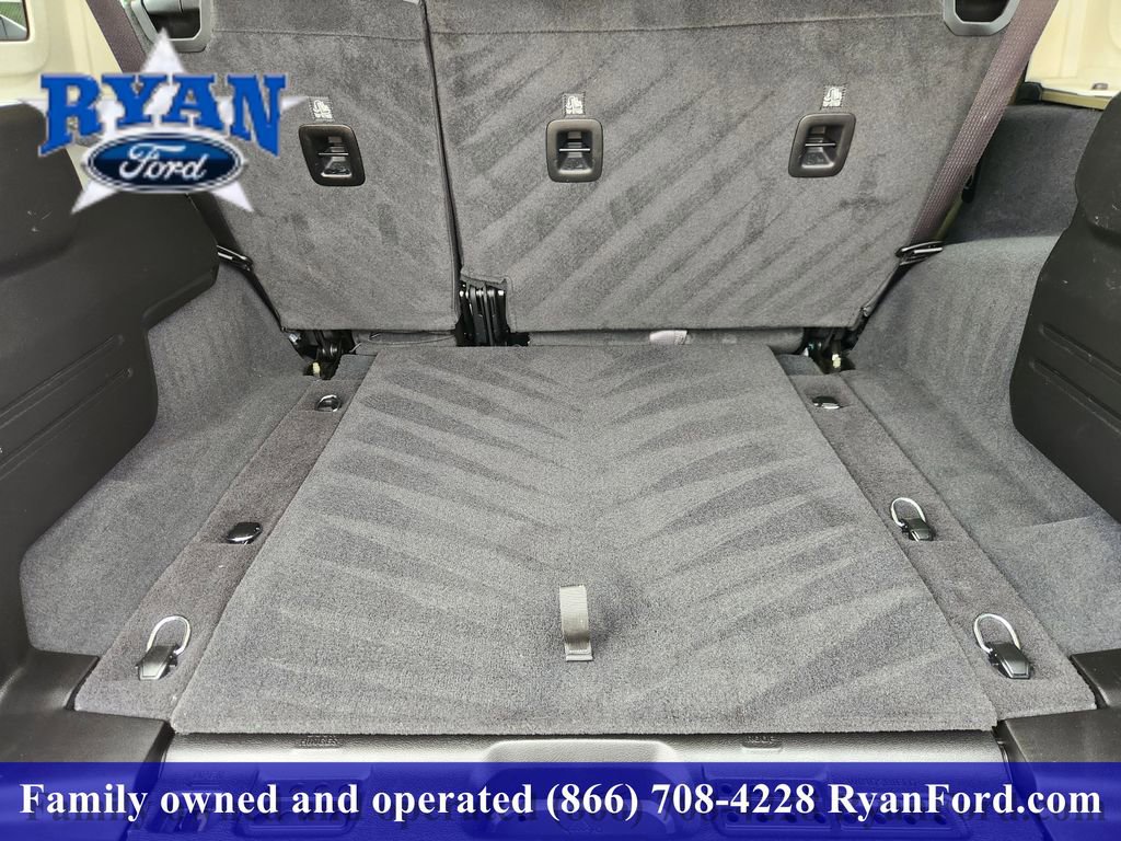 Used 2025 Jeep Wrangler Unlimited Sport AWD/4WD image 22