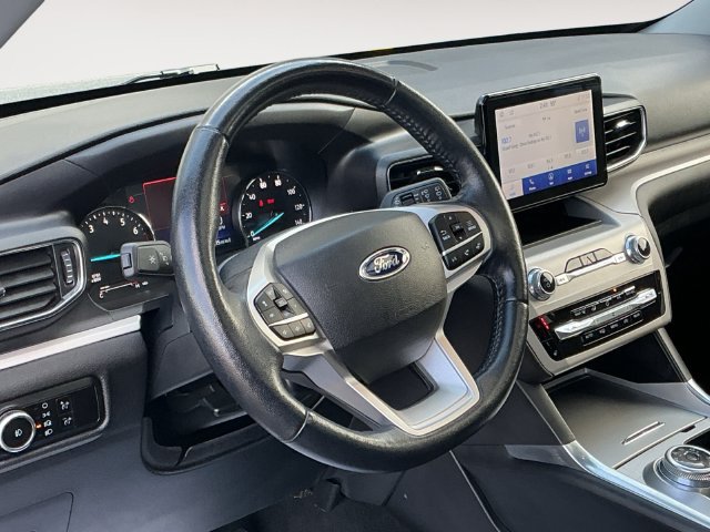Certified 2023 Ford Explorer XLT AWD/4WD image 13