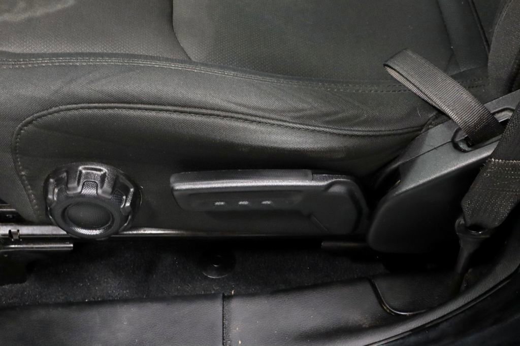 Used 2020 Jeep Wrangler Unlimited Sport AWD/4WD image 25
