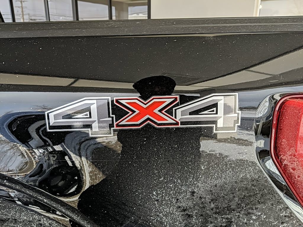 Certified 2022 Ford F150 XLT w/ Equipment Group 302A High image 9