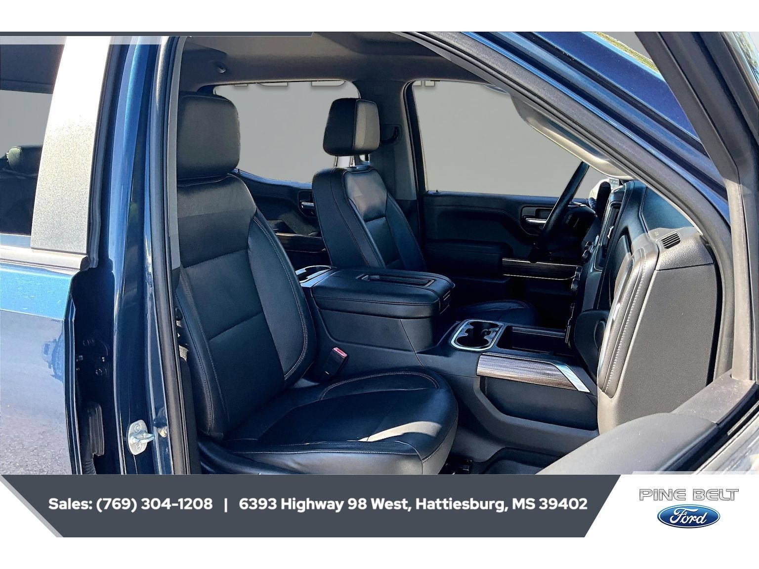 Used 2019 Chevrolet Silverado 1500 LT Trail Boss AWD/4WD image 6