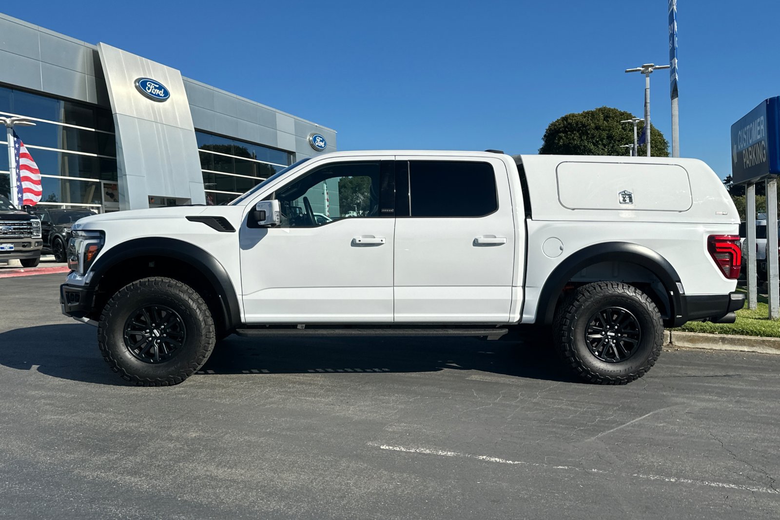 Certified 2025 Ford F150 Raptor AWD/4WD image 7