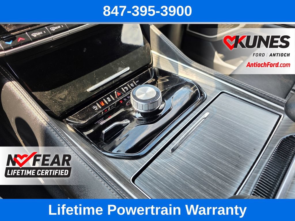 Used 2024 Jeep Wagoneer L Series II w/ Flexible Seating Group AWD/4WD image 51