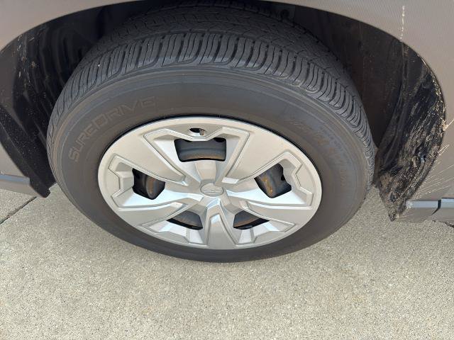 Used 2023 Subaru Forester AWD/4WD image 11