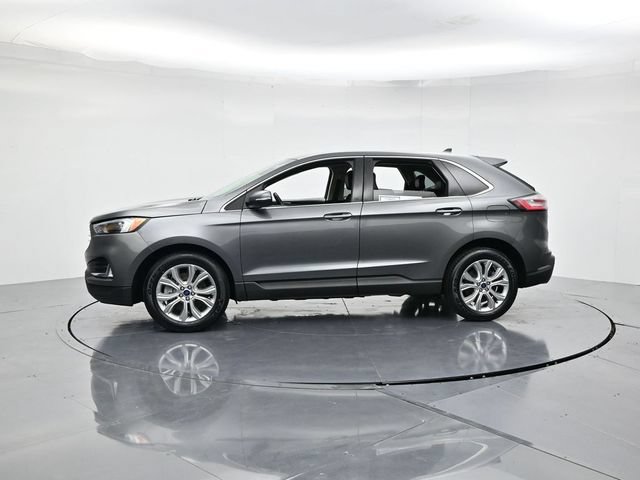 Certified 2022 Ford Edge Titanium AWD/4WD image 6