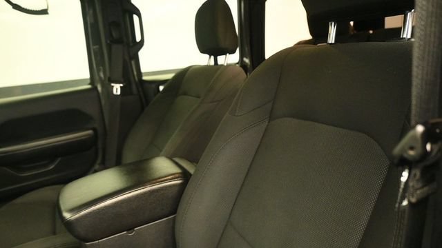 Used 2019 Jeep Wrangler Unlimited Sport S AWD/4WD image 20