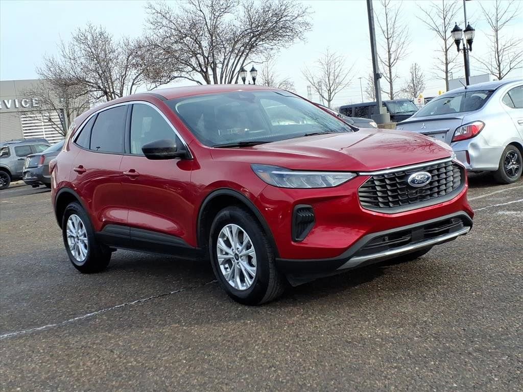 Certified 2023 Ford Escape Active image 7