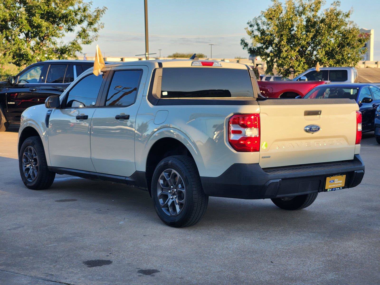 Certified 2024 Ford Maverick XLT FWD image 5