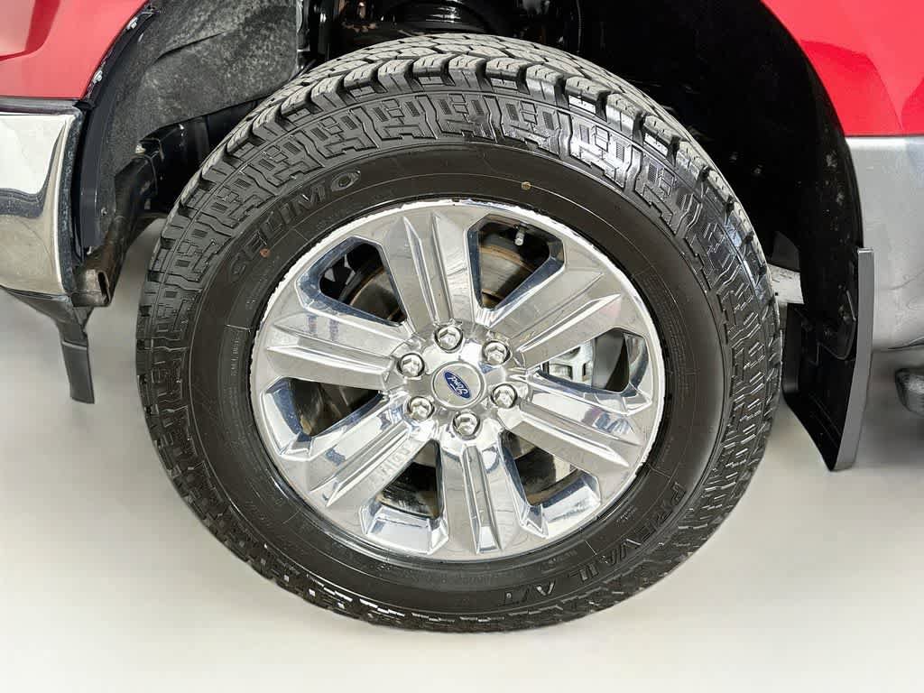 Certified 2019 Ford F150 XLT w/ Equipment Group 302A Luxury AWD/4WD image 8