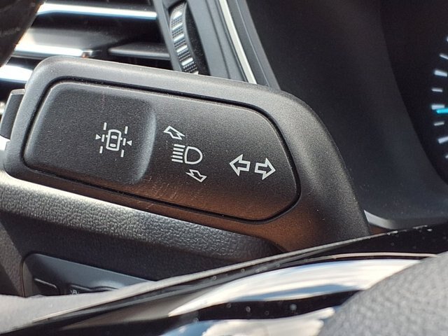 Certified 2022 Ford Escape SEL AWD/4WD image 16
