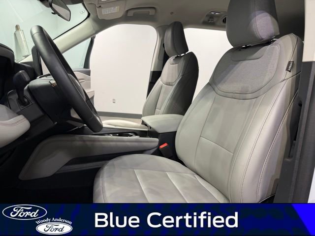 Certified 2025 Ford Explorer Active w/ Active Comfort Package RWD image 19