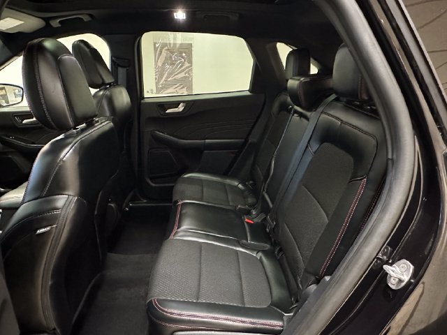 Certified 2025 Ford Escape ST-Line w/ Tech Pack #1 AWD/4WD image 20