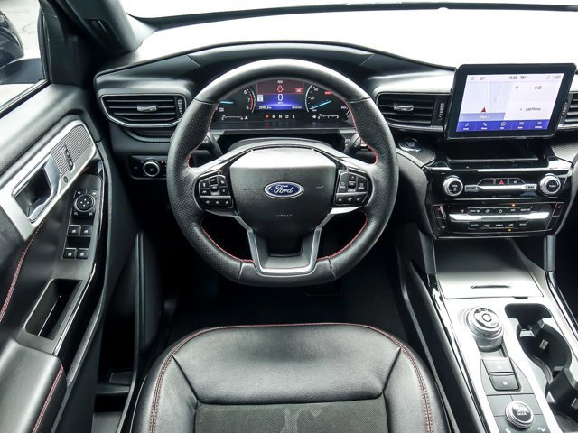 Certified 2023 Ford Explorer ST-Line AWD/4WD image 16