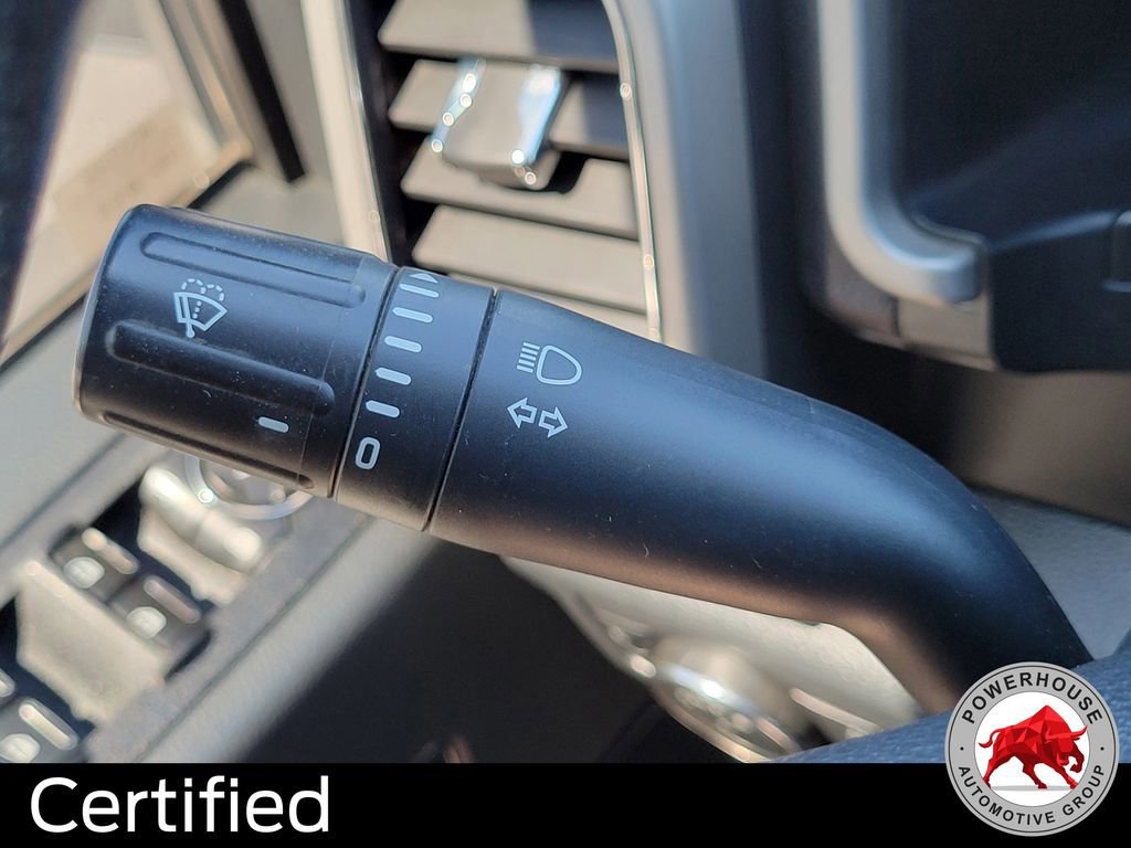 Certified 2022 Ford F250 Lariat w/ Lariat Value Package image 30