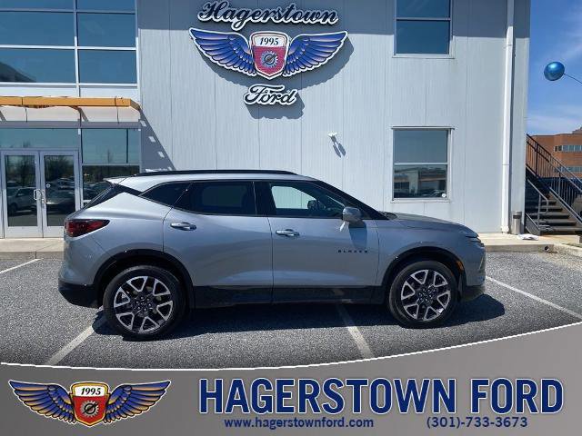 Used 2025 Chevrolet Blazer RS image 5