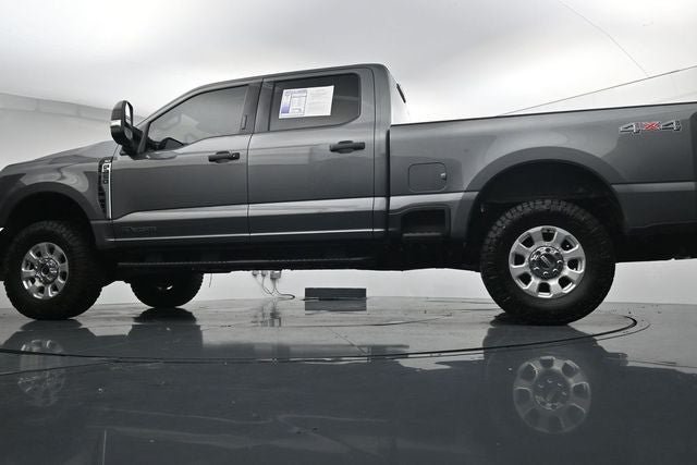 Certified 2024 Ford F250 XLT AWD/4WD image 31