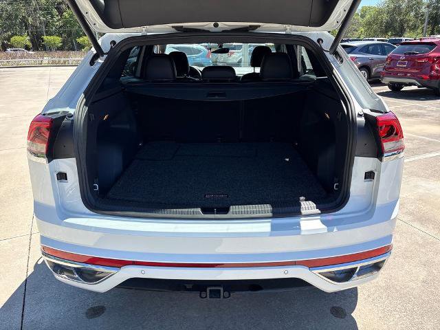 Used 2021 Volkswagen Atlas Cross Sport SE w/ V6 Towing Package FWD image 29
