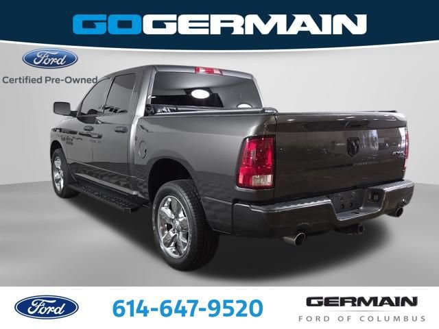 Used 2017 RAM 1500 Express AWD/4WD image 9