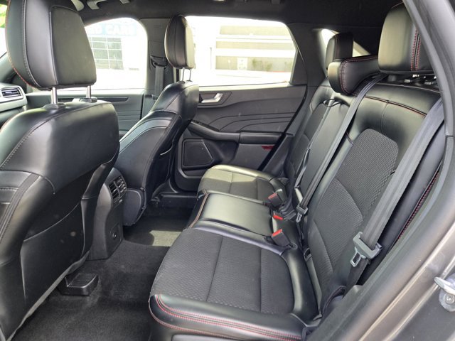 Certified 2025 Ford Escape ST-Line FWD image 10