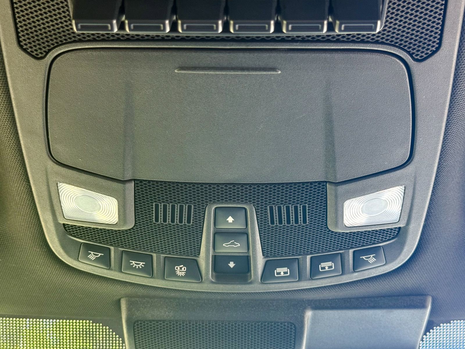 Certified 2019 Ford F150 Raptor w/ Equipment Group 802A Luxury AWD/4WD image 36