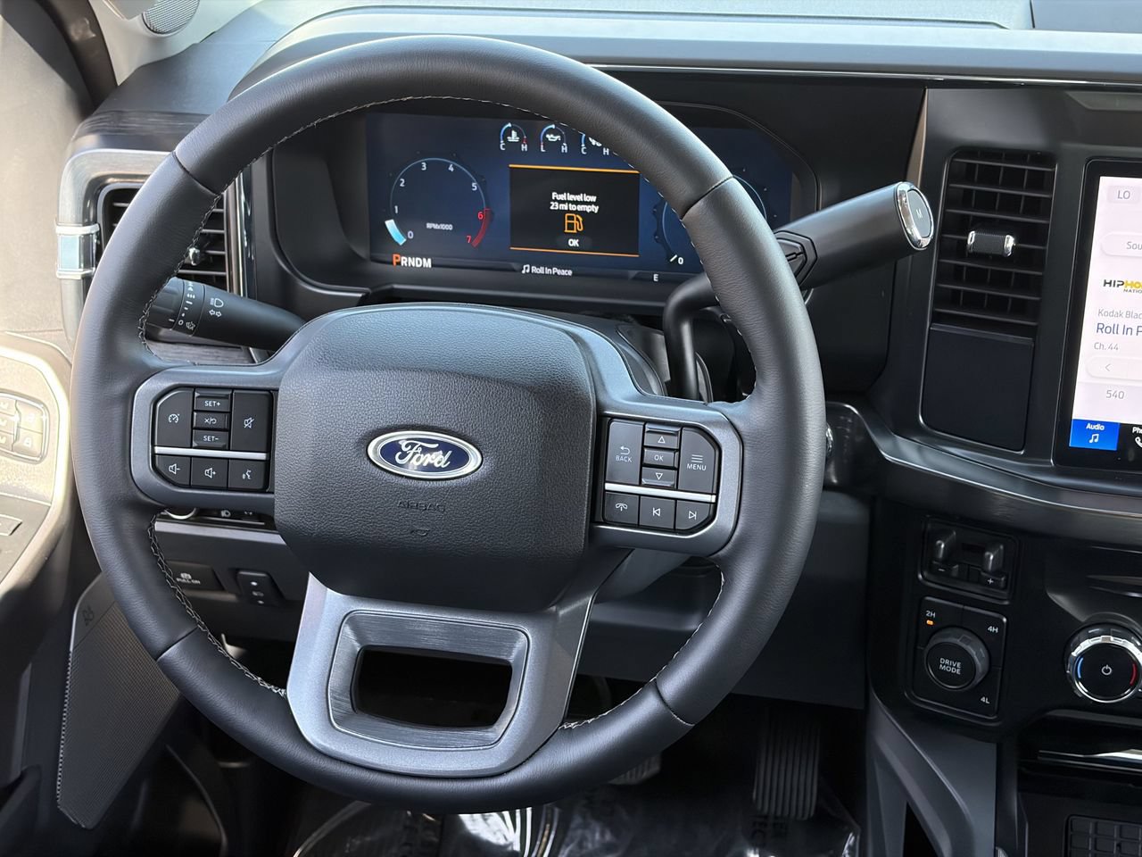 Certified 2026 Ford F250 Lariat w/ Black Appearance Package AWD/4WD image 16