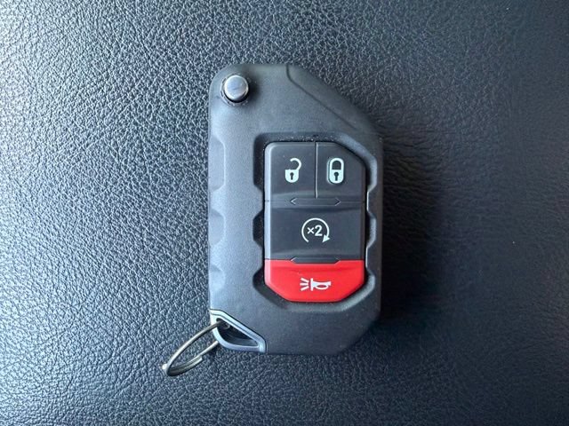 Used 2024 Jeep Wrangler Unlimited Sport AWD/4WD image 26