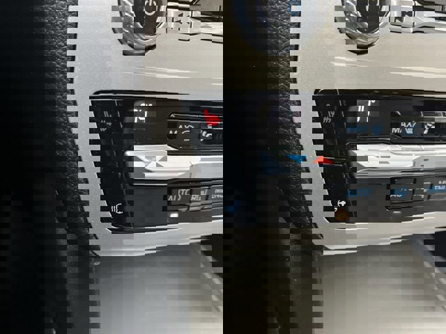 Certified 2021 Ford Explorer XLT w/ Equipment Group 202A image 26