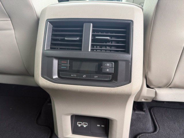 Used 2021 Volkswagen Atlas SE AWD/4WD image 36