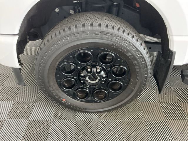 Certified 2025 Ford F350 Lariat w/ Black Appearance Package image 33