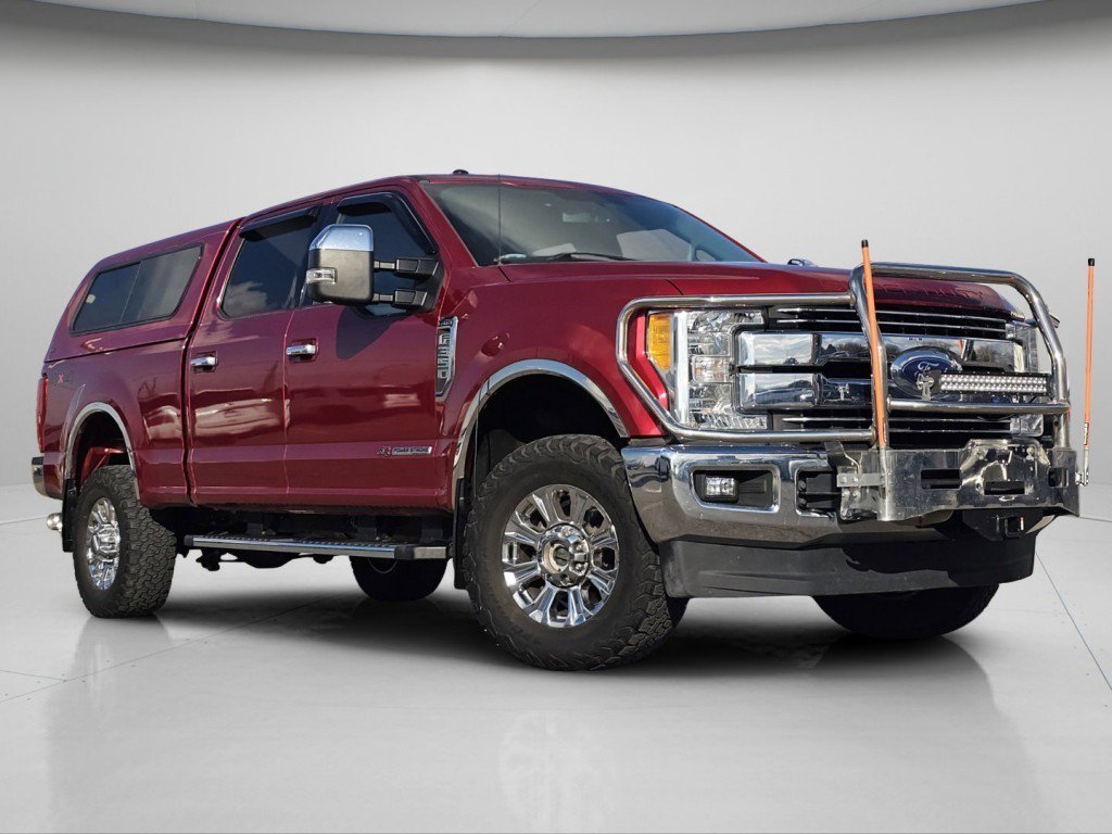 Certified 2017 Ford F350 Lariat w/ Chrome Package image 2