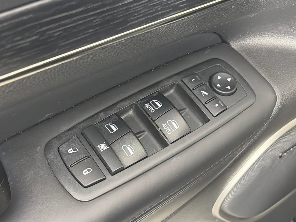 Used 2018 Jeep Grand Cherokee High Altitude AWD/4WD image 25