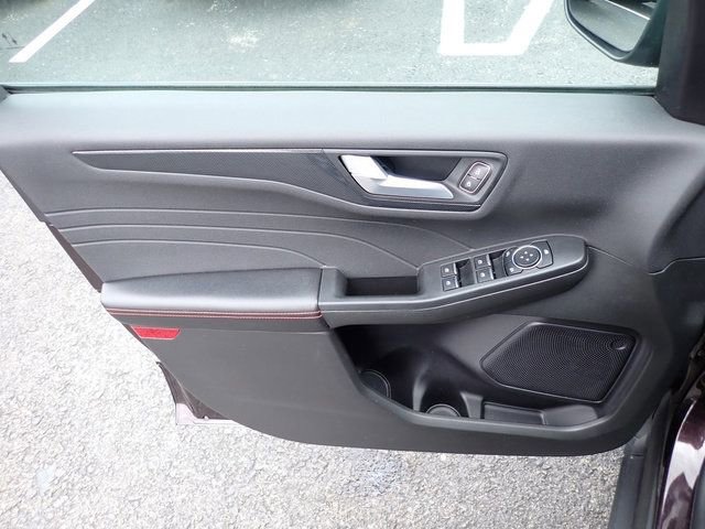 Certified 2023 Ford Escape ST-Line w/ Tech Pack #1 image 20