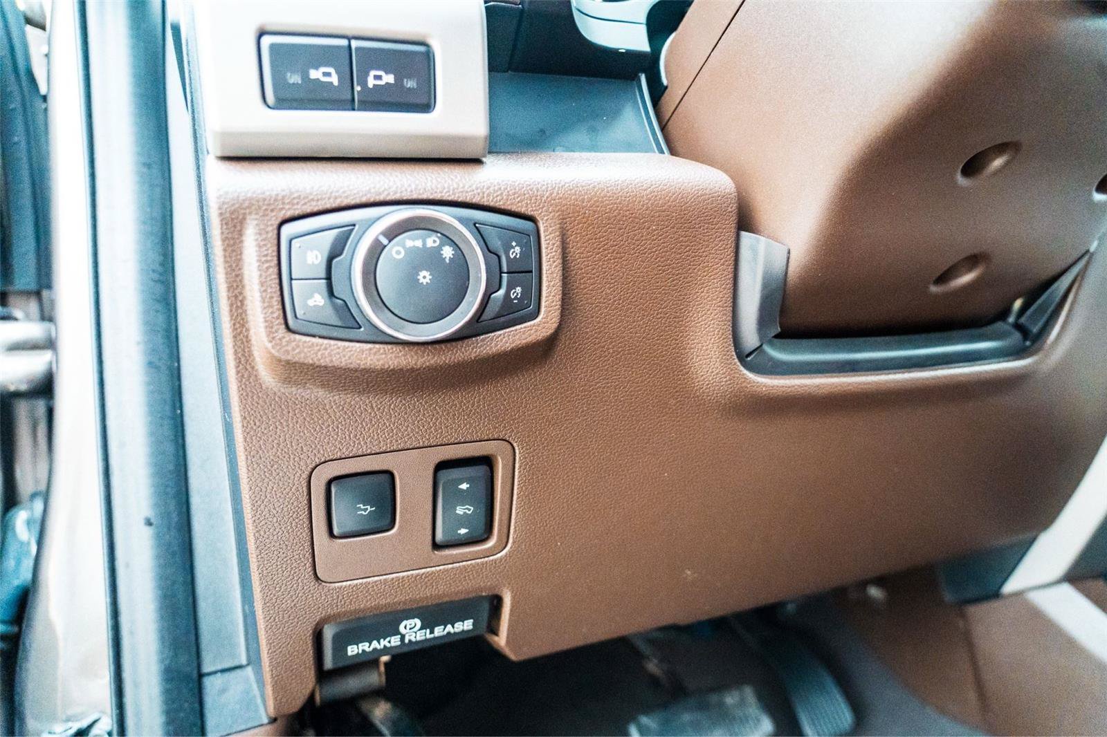 Certified 2020 Ford F350 King Ranch w/ King Ranch Ultimate Package AWD/4WD image 14